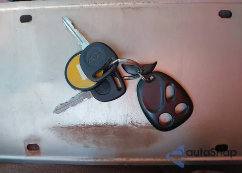 2003 Chevrolet Tahoe Ls z USA, uszkodzony, nr VIN 1GNEC13Z53R240522